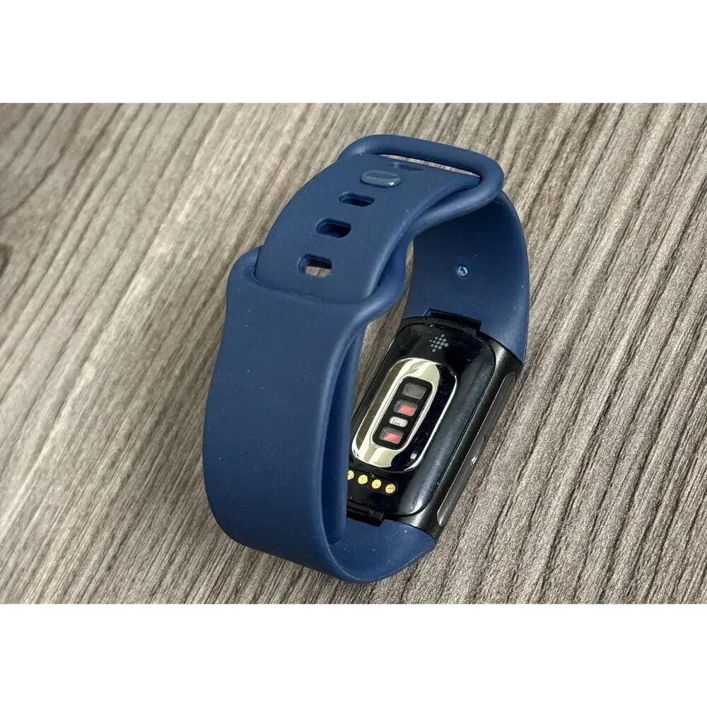 Fitbit Charge 6 Fitness Tracker Black